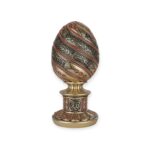 Islamic Home Decor - Golden & Black Ayatul Kursi Egg Sculpture – Islamic Home Décor Gift
